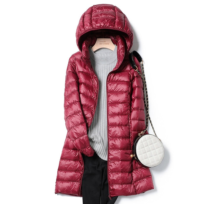 Esti | Langer Puffermantel mit leichter Kapuze Jacke