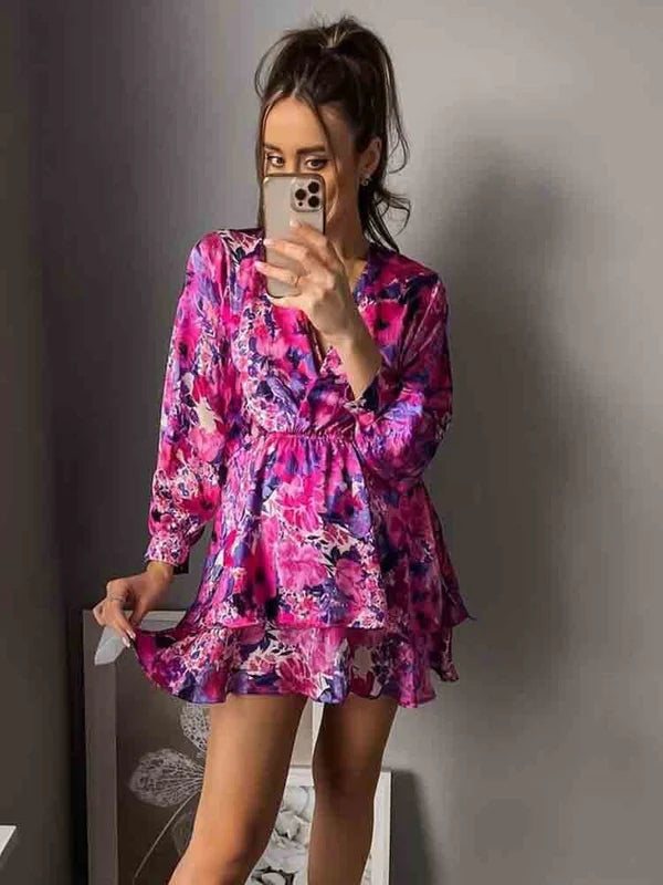 Hannah | Florales Minikleid mit V-Ausschnitt und Rüschen