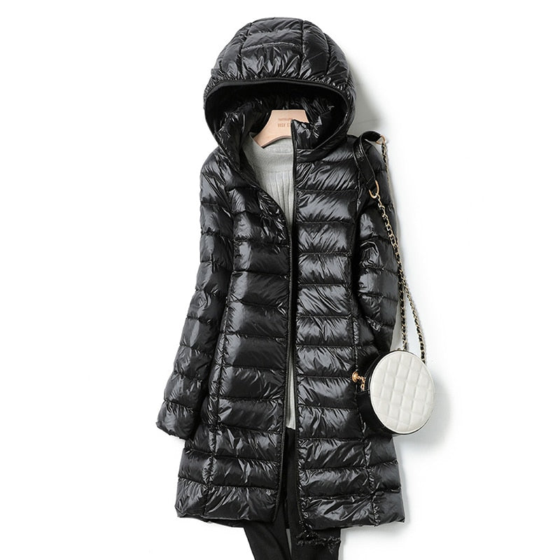Esti | Langer Puffermantel mit leichter Kapuze Jacke