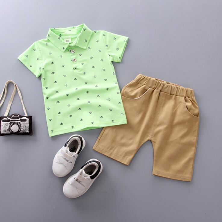 Ryan | Poloshirt und Shorts mit Schnurrbartdruck für Jungen