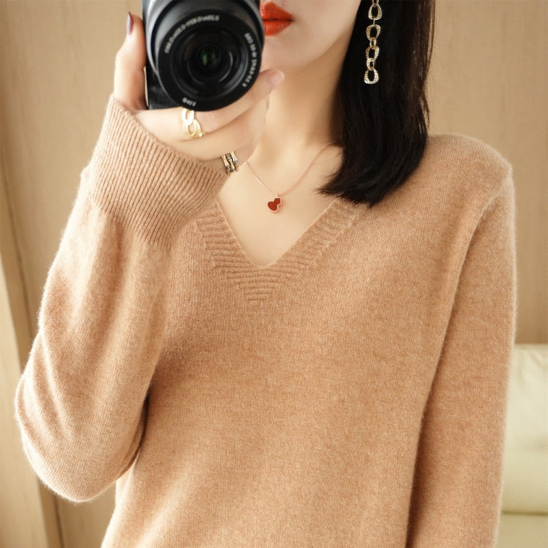 Maud | Leichter Strickpullover mit V-Ausschnitt Casual Pullover