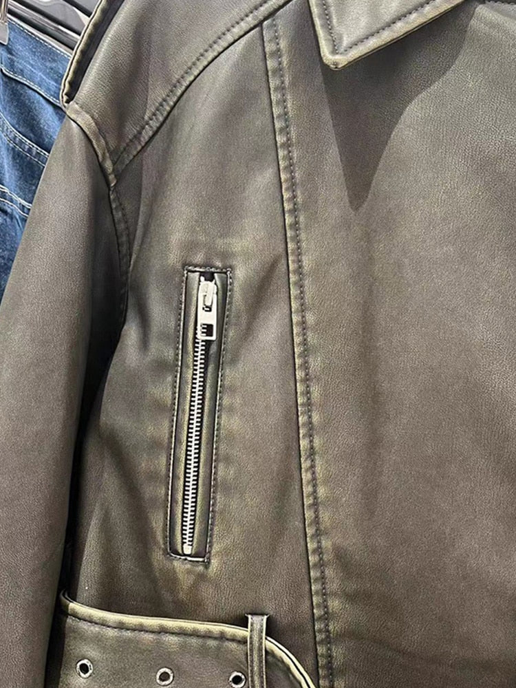 Effie | Kurze Vintage-Lederjacke mit Gürtel
