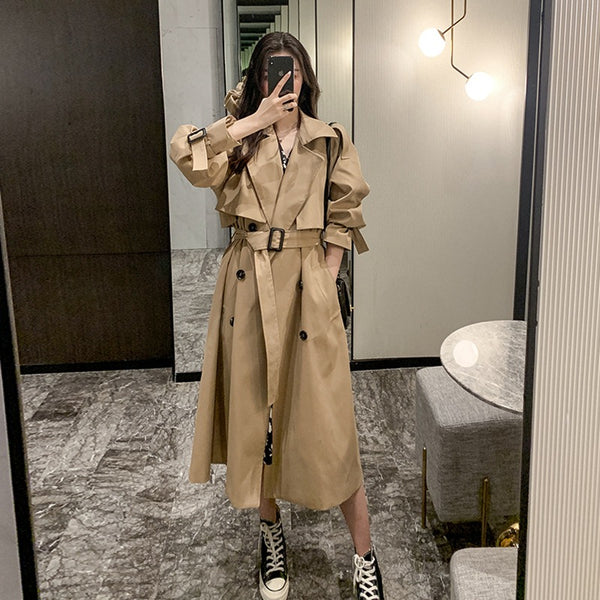 Lotte | Moderner eleganter Trenchcoat