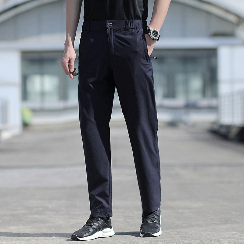 Jan | Atmungsaktive Hosen mit dehnbarer Taille