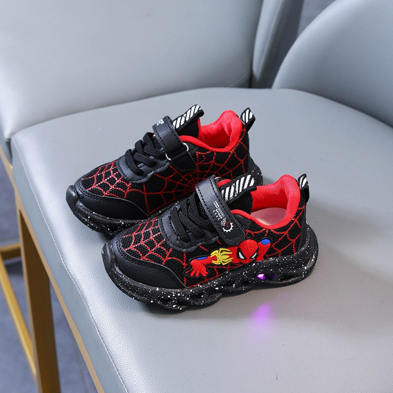 Mathias | Jungen Spider-Man LED beleuchtet Mesh Anti-Rutsch-Schuhe