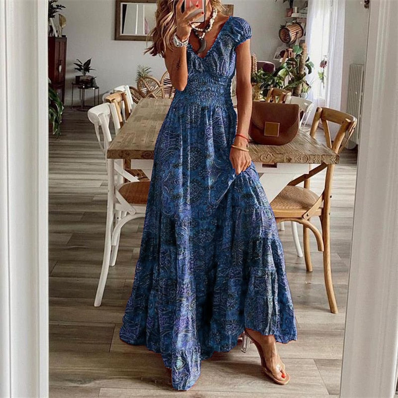 Minerva | Kurzärmeliges Maxikleid mit V-Ausschnitt und Boho-Print