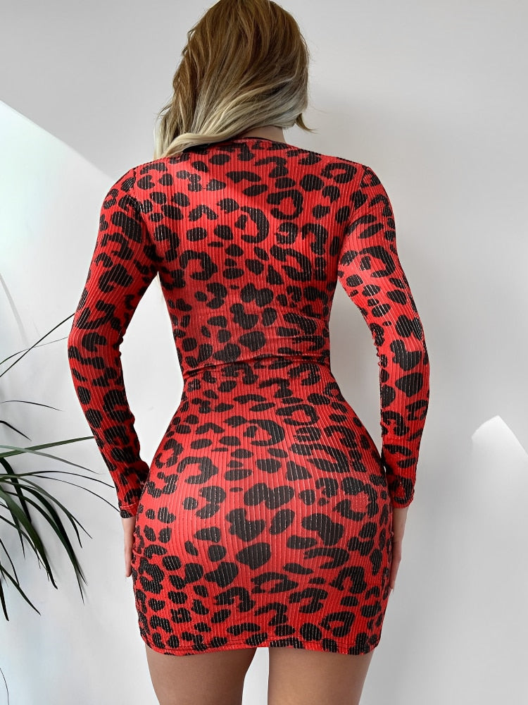 Avalon | Langärmeliges Bodycon-Minikleid mit Tiermuster