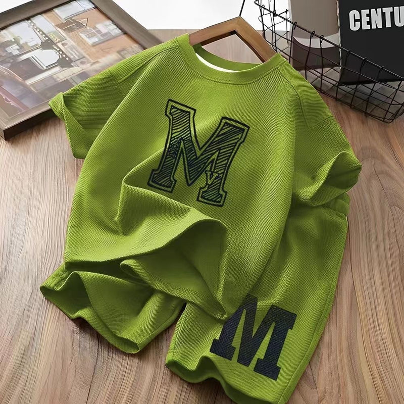 Derk | Lässiges Shirt und Shorts Set für Jungen mit Buchstabenaufdruck