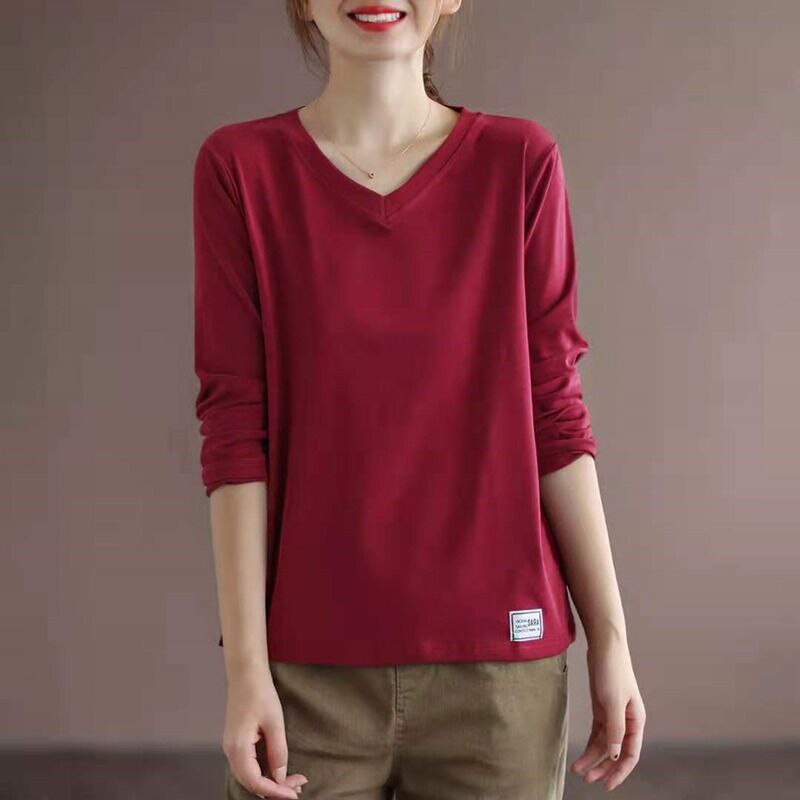 Yara | Lockerer V-Ausschnitt Einfacher Pullover