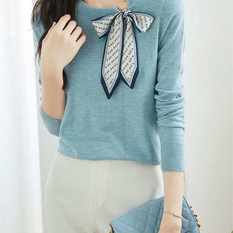 Mia | Elegante Strickbluse mit langen Ärmeln und Schleifendetail