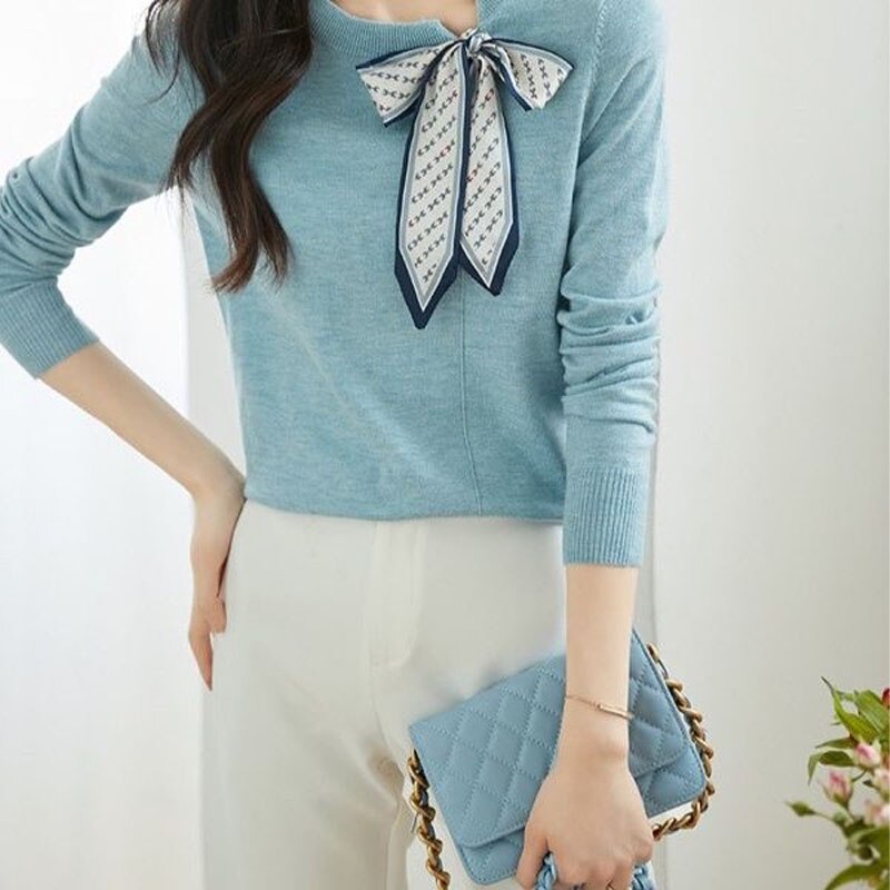 Mia | Elegante Strickbluse mit langen Ärmeln und Schleifendetail