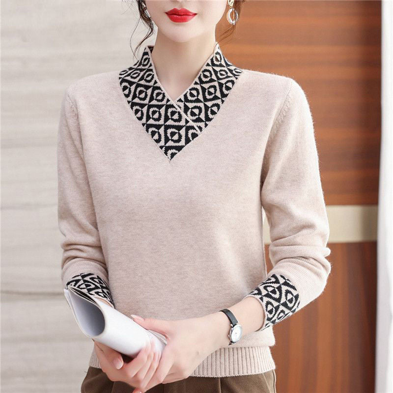 Hailey | Koreanischer Pullover mit schickem V-Ausschnitt