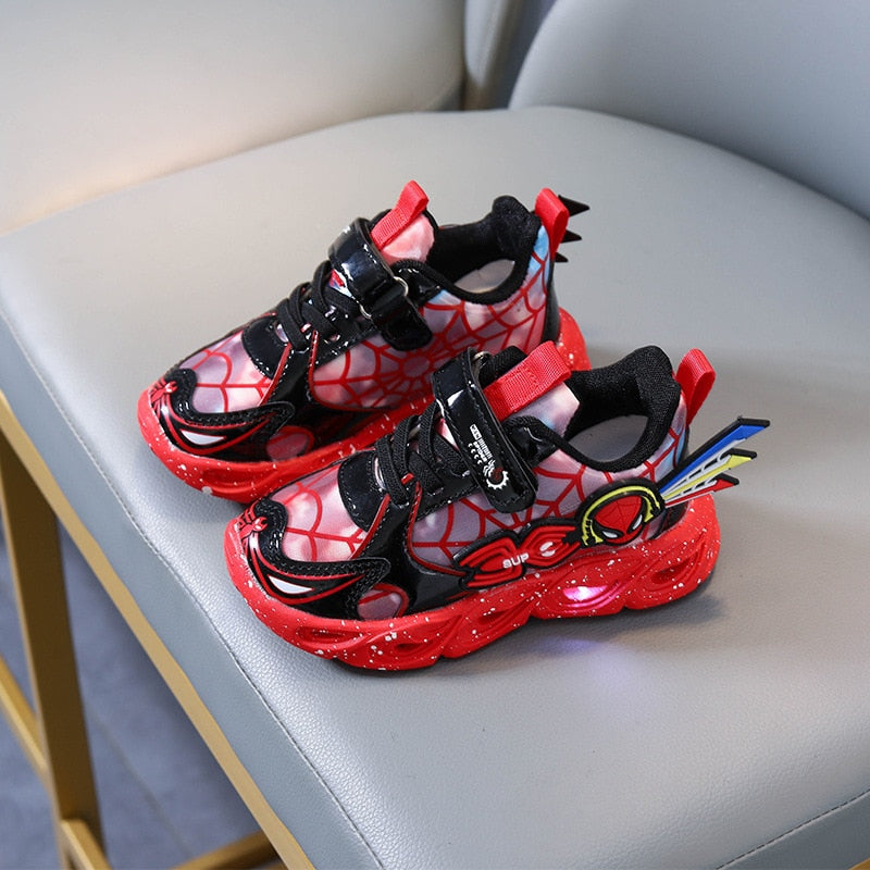 Vik | Jungen Spider-Man leuchtende LED beleuchtete Schuhe