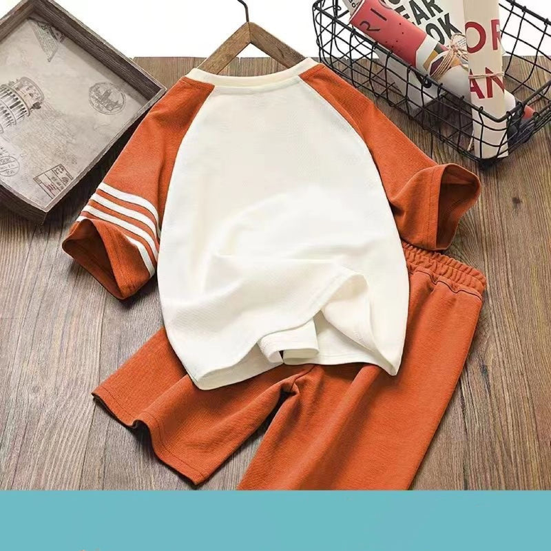 Derk | Lässiges Shirt und Shorts Set für Jungen mit Buchstabenaufdruck