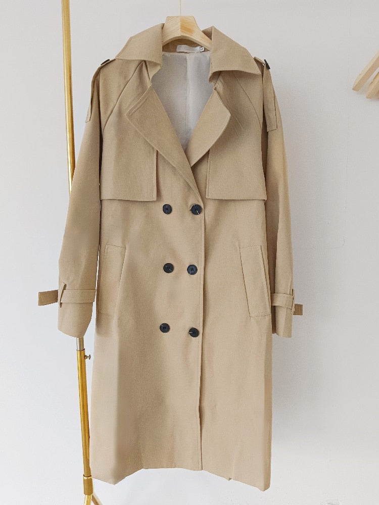 Lotte | Moderner eleganter Trenchcoat