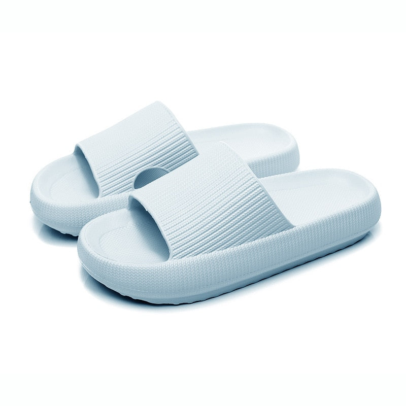 Sofia | Badeslipper mit dickem Plateau