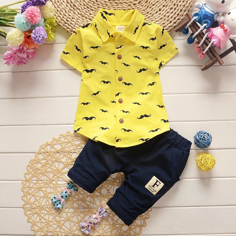 Ryan | Poloshirt und Shorts mit Schnurrbartdruck für Jungen